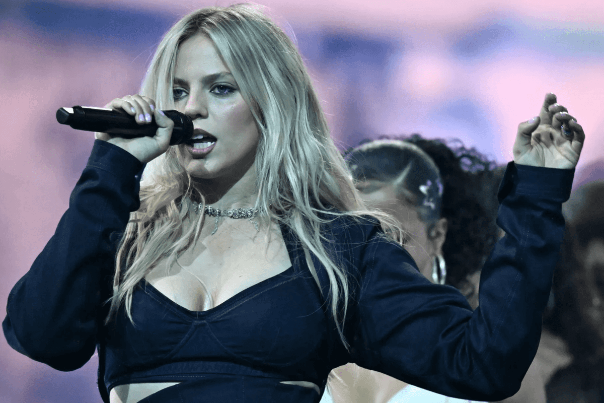 2025 West Virginia University Football Guide by Joe Swan - Issuu, image size:1200x800