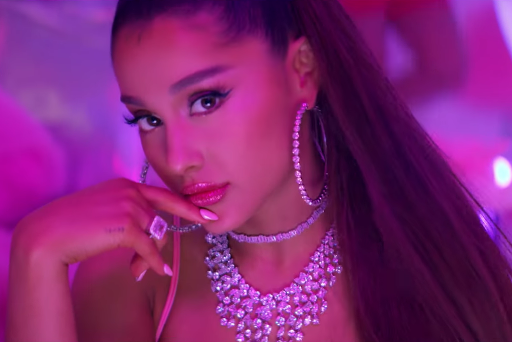 Legacy Pittig strak Ariana Grande '7 Rings': Watch The Fire Video Right Here
