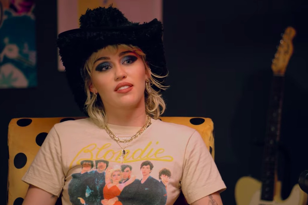 Miley Cyrus tells Zane Lowe fearing the '27 club' inspired her to become sober