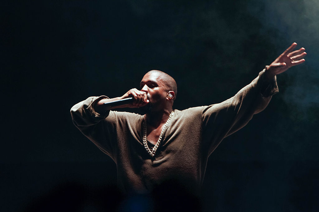 LOS ANGELES, CA - AUGUST 22: Kanye West performs at FYF Fest 2015 at LA Sports Arena & Exposition Park on August 22, 2015 in Los Angeles, California. (Photo by Brian Gove/WireImage)
